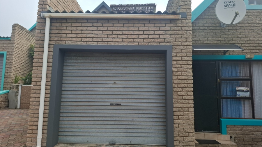 3 Bedroom Property for Sale in Heiderand Western Cape